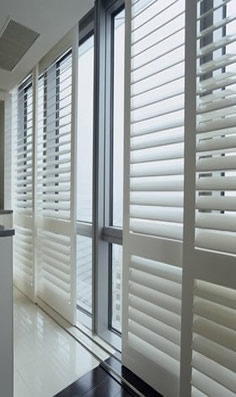 Polycore shutters